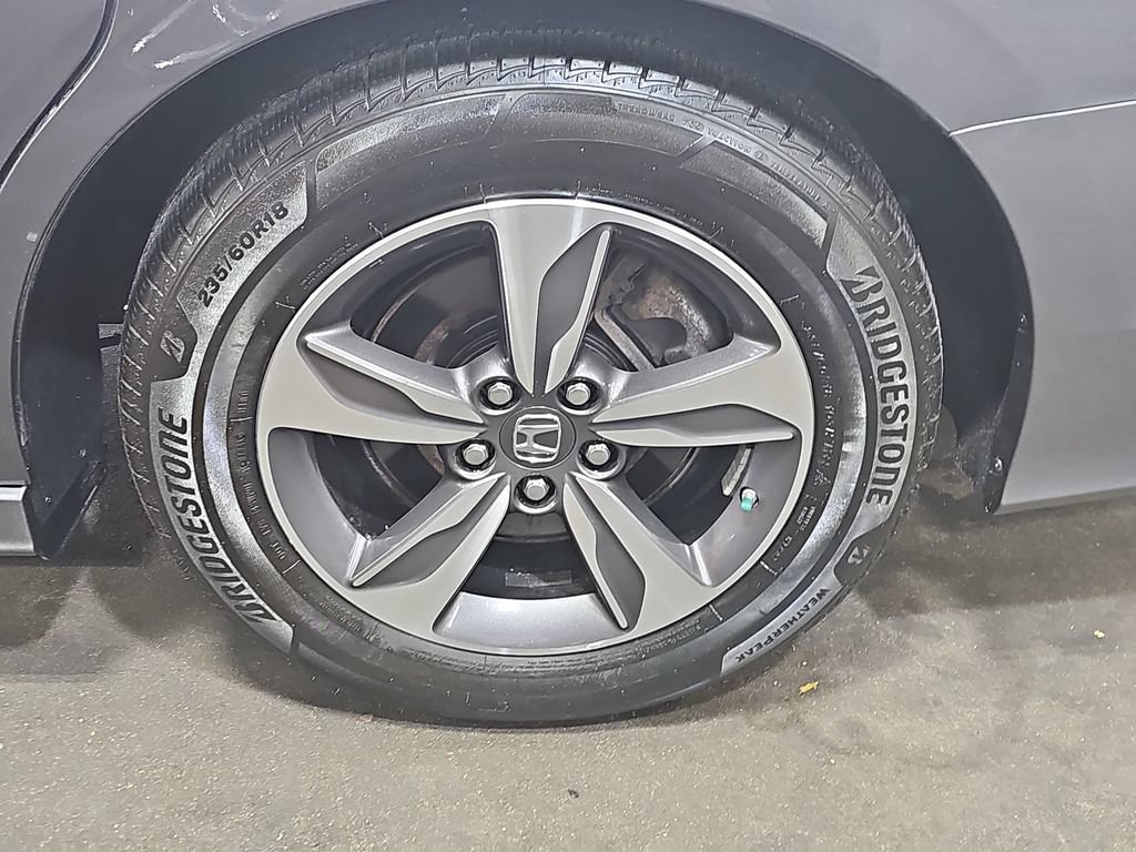 Used 2018 Honda Odyssey Touring image 41