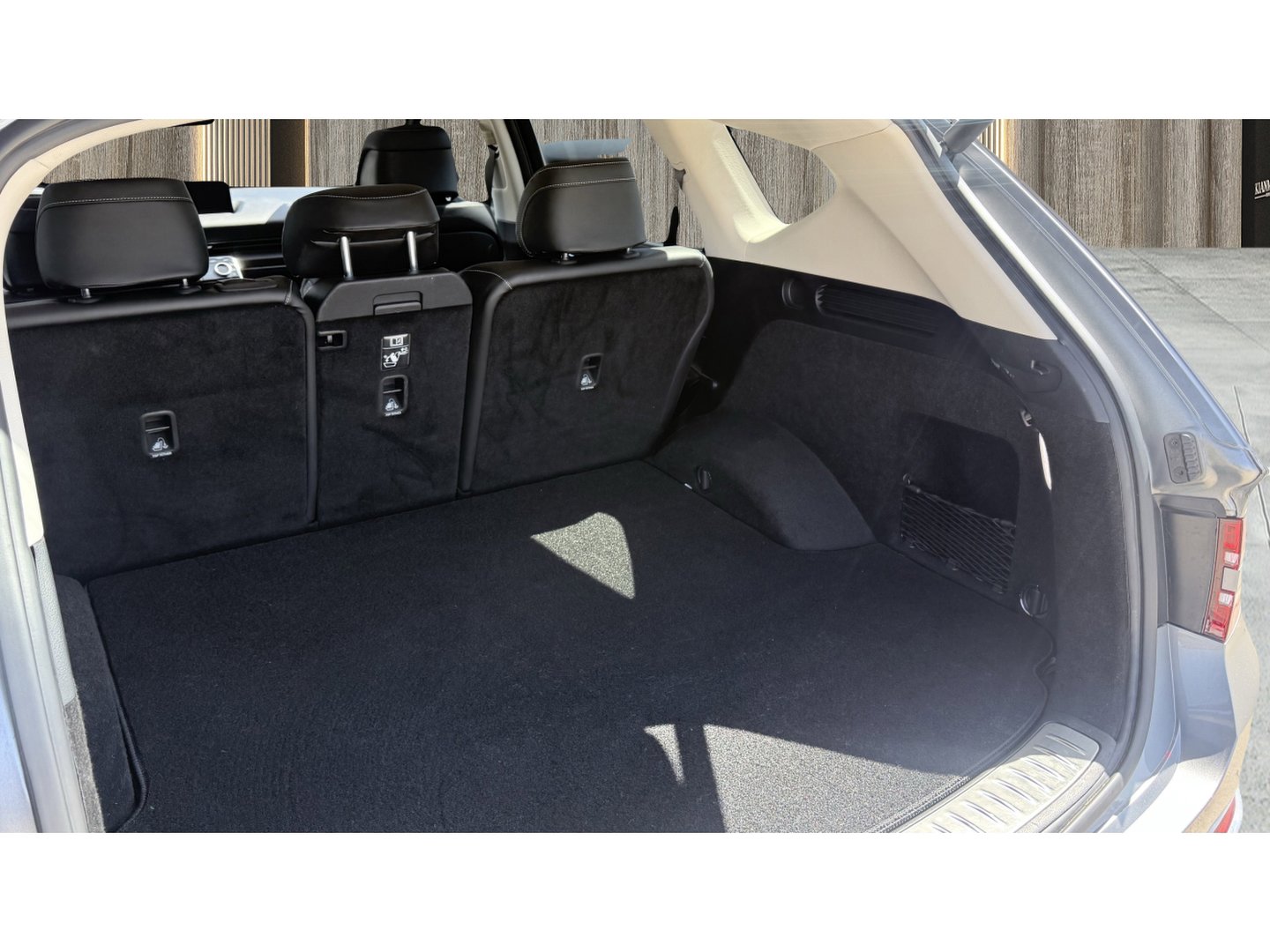 Used 2024 Genesis GV80 2.5T image 14