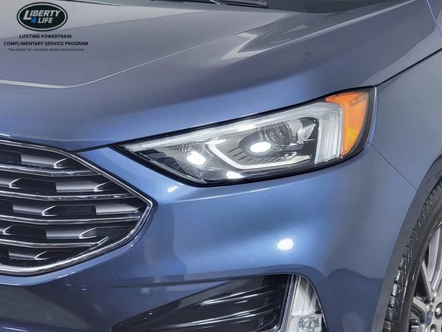 Certified 2019 Ford Edge Titanium w/ Cold Weather Package AWD/4WD image 10