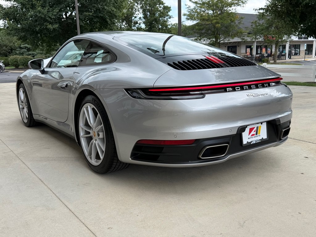 Used 2021 Porsche 911 Carrera w/ Premium Package RWD image 6
