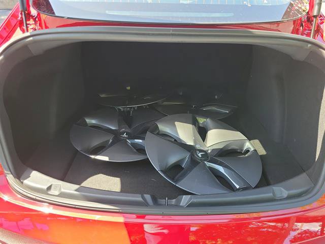 Used 2018 Tesla Model 3 Mid Range RWD image 6