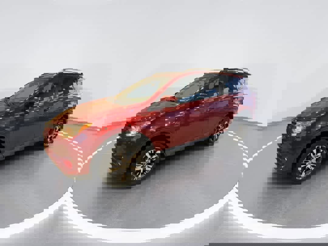 Used 2018 Toyota RAV4 XLE image 4