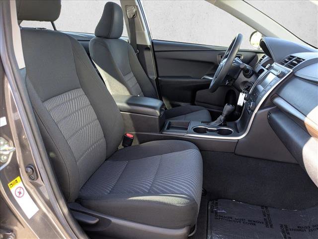 Used 2017 Toyota Camry LE image 20