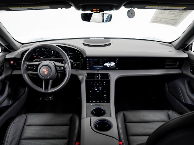 Used 2023 Porsche Taycan image 19
