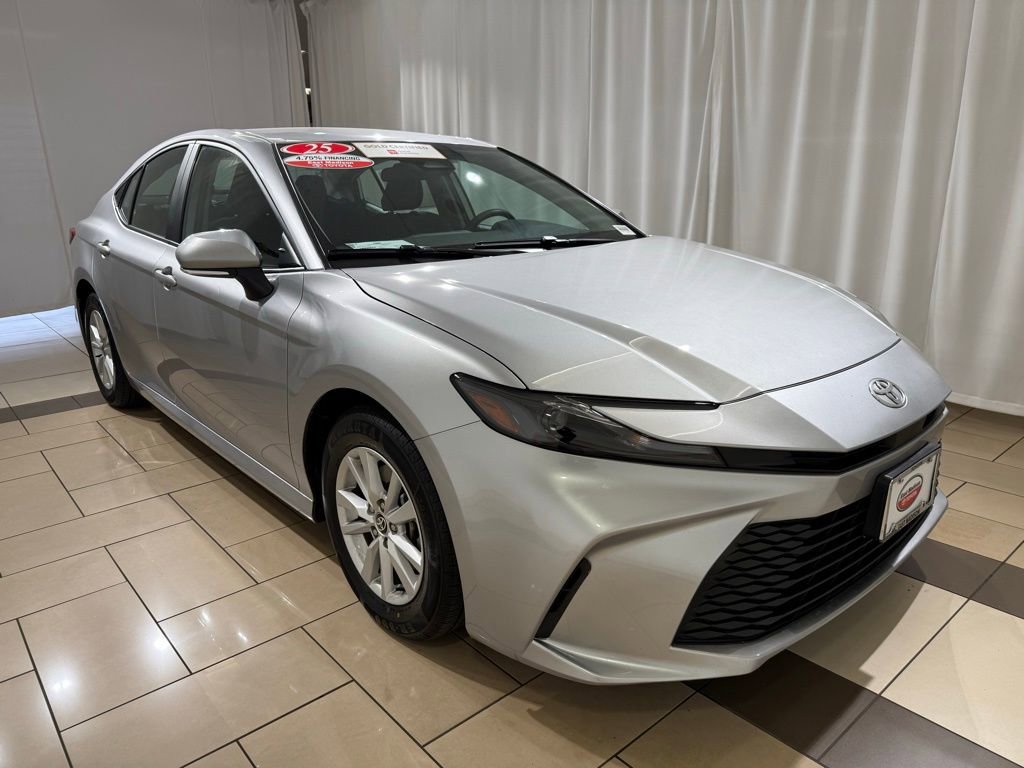 Certified 2025 Toyota Camry LE image 7