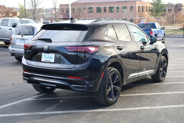 Used 2024 Buick Envision Sport Touring image 5