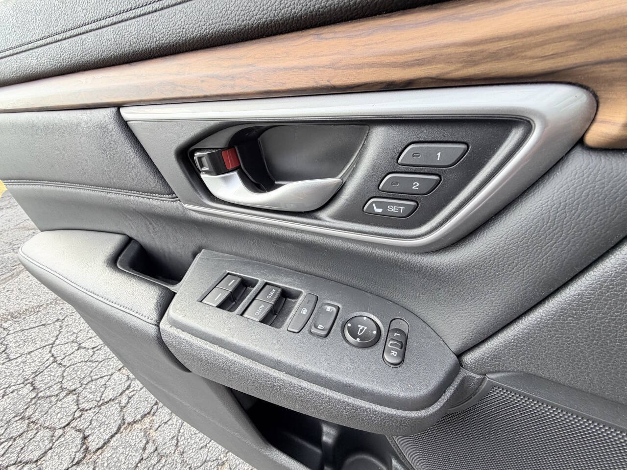 Used 2020 Honda CR-V EX-L image 22