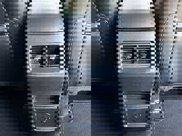 Used 2022 Ford Edge SEL image 22