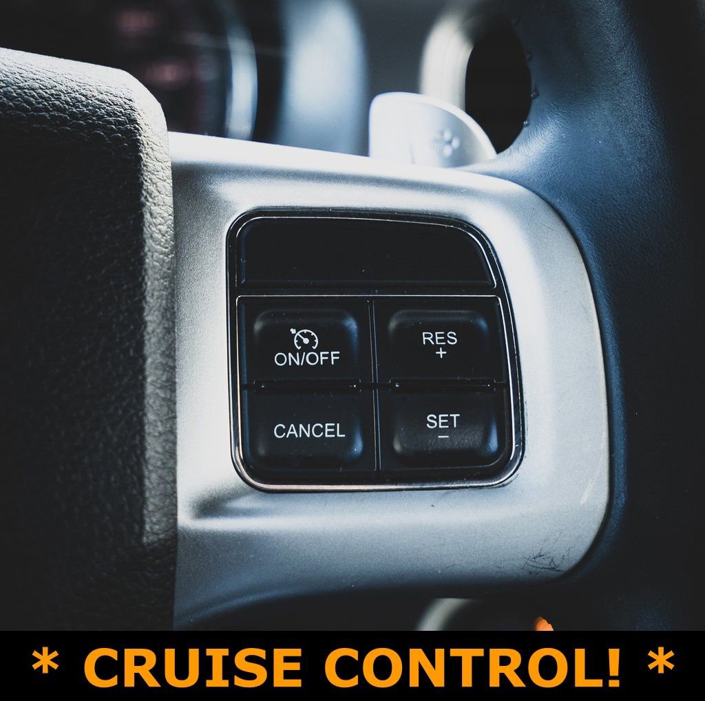 Used 2013 Dodge Charger R/T image 16