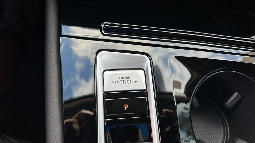 New 2026 Volkswagen Atlas SE image 26