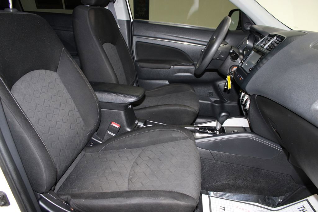 Used 2021 Mitsubishi Outlander Sport ES AWD/4WD image 23