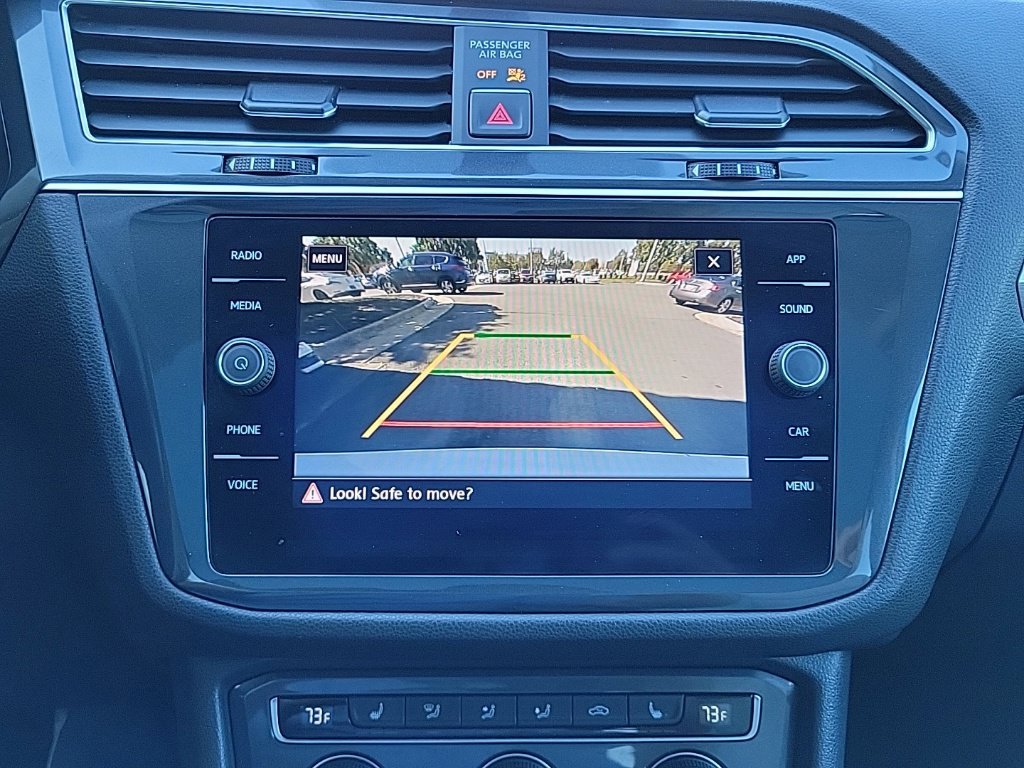 Used 2018 Volkswagen Tiguan SE w/ Panoramic Sunroof Package AWD/4WD image 21