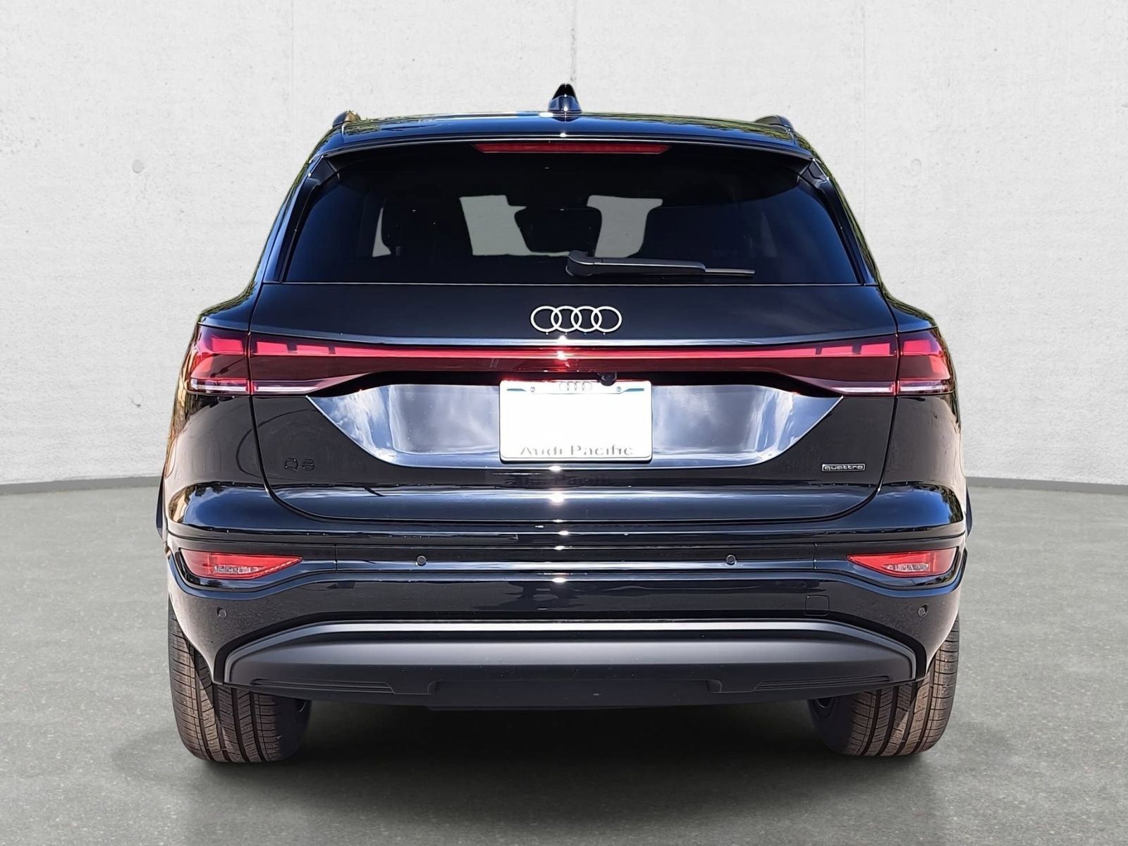 New 2025 Audi Q6 e-tron Premium image 6
