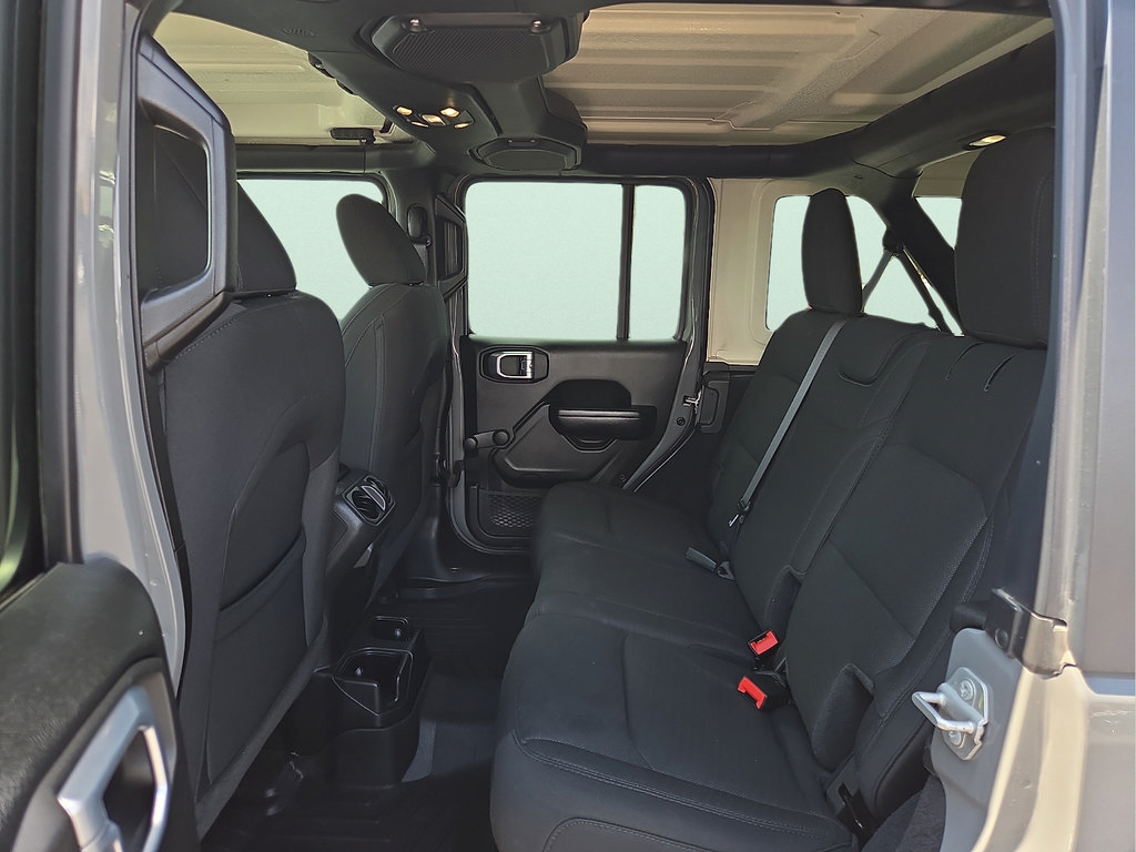 Used 2021 Jeep Wrangler Unlimited Sport AWD/4WD image 11