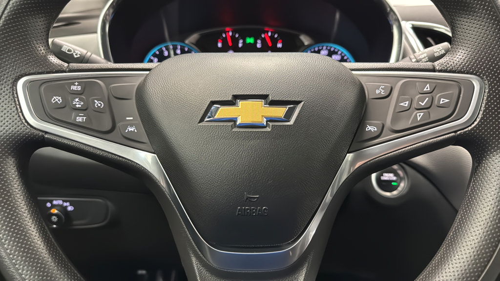 Used 2022 Chevrolet Equinox LS w/ LS Convenience Package AWD/4WD image 15