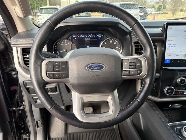 Used 2023 Ford Expedition Max XLT image 25
