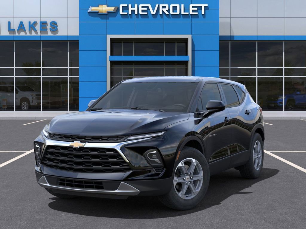 New 2025 Chevrolet Blazer LT image 6