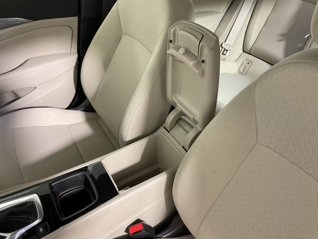 Used 2018 Buick Regal Preferred w/ Sights and Sounds Package image 30