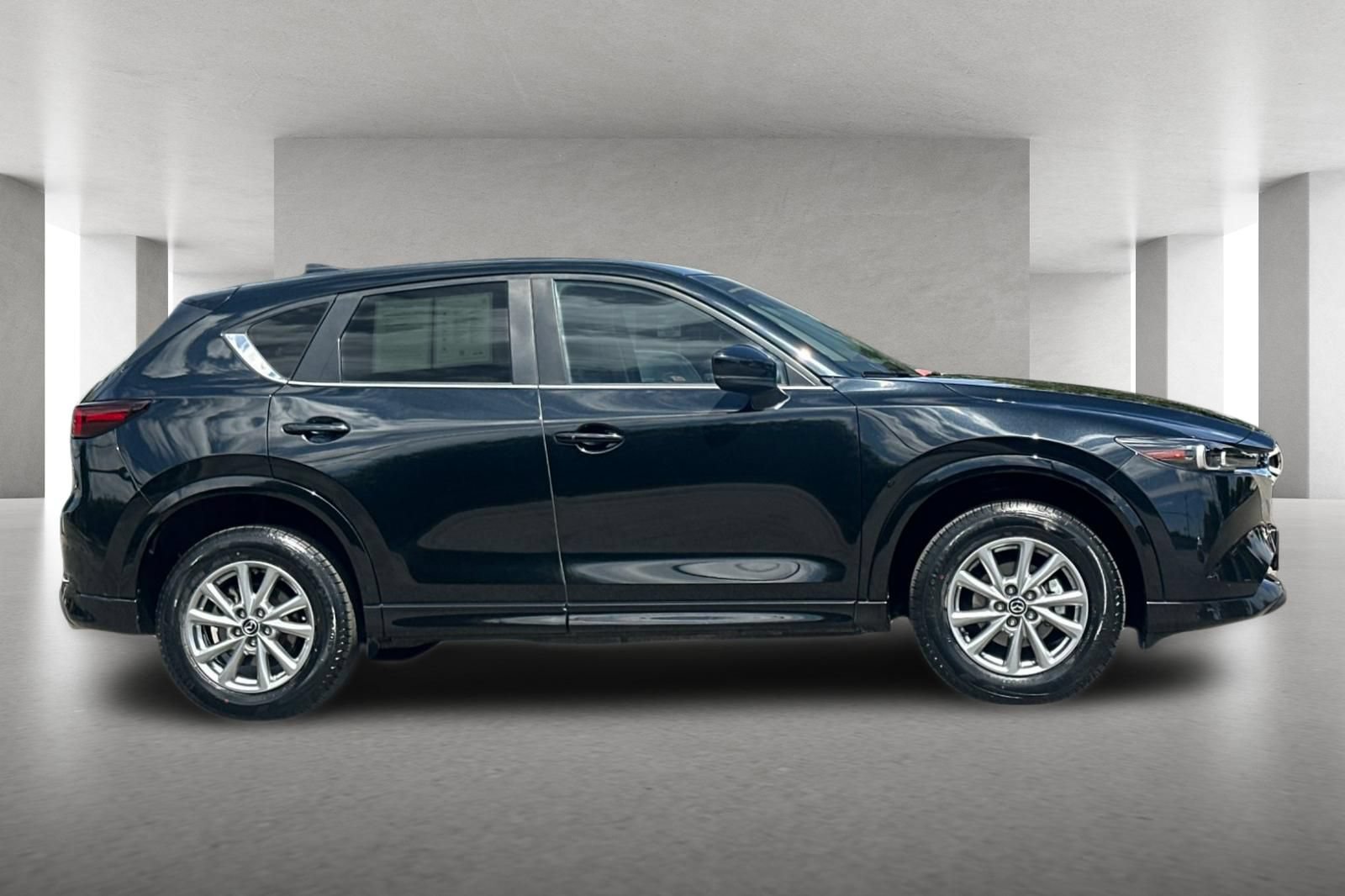 Used 2025 MAZDA CX-5 AWD 2.5 S w/ Select Package image 3