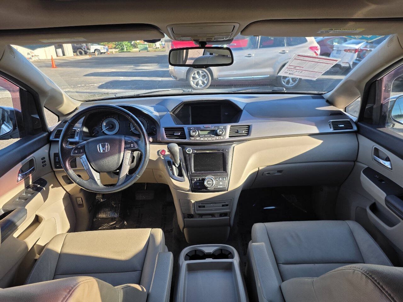 Used 2014 Honda Odyssey Touring Elite image 17