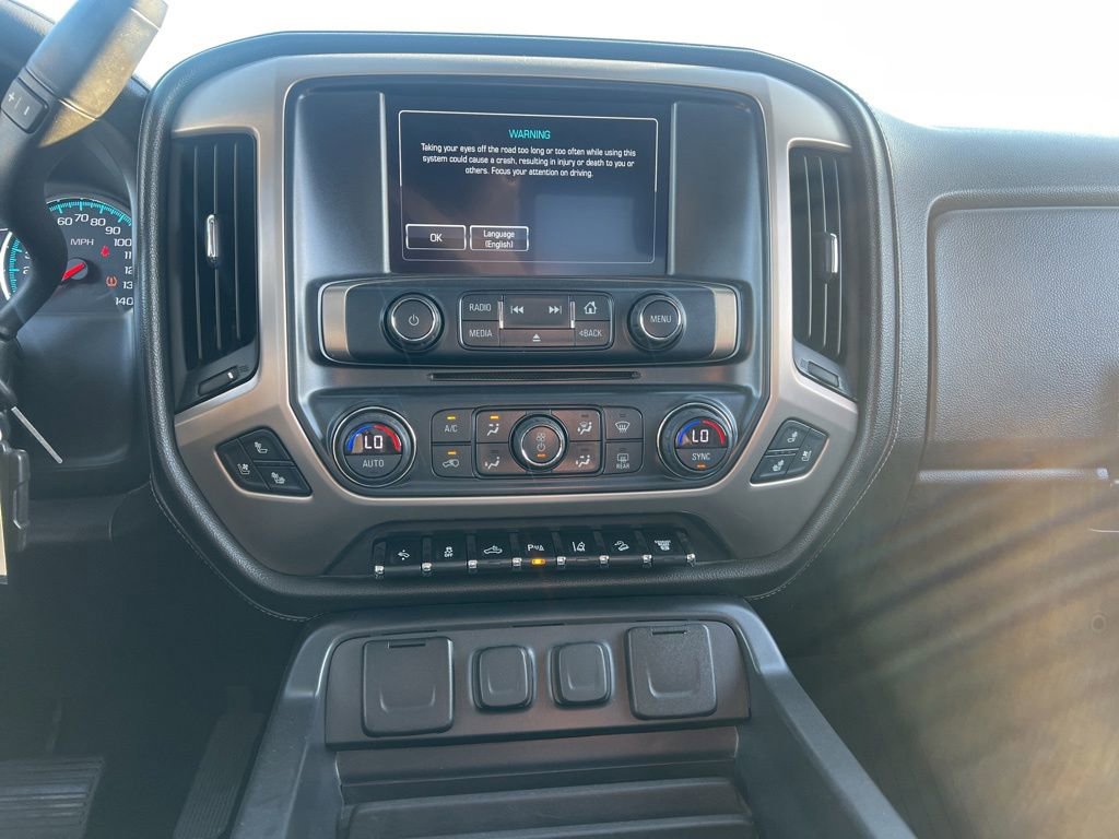 Used 2018 GMC Sierra 2500 Denali w/ Duramax Plus Package AWD/4WD image 10
