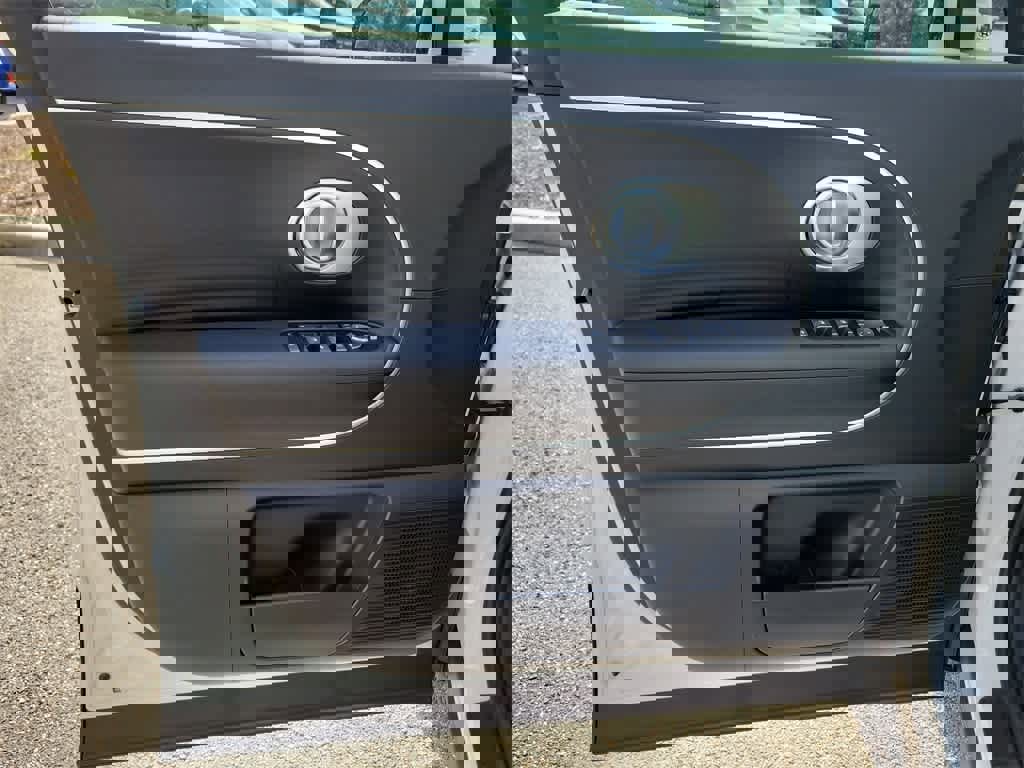 New 2026 Hyundai Ioniq 9 SE image 17