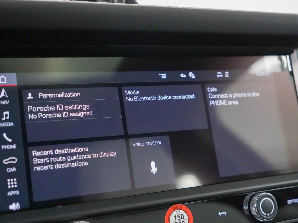 Used 2025 Porsche Macan image 30