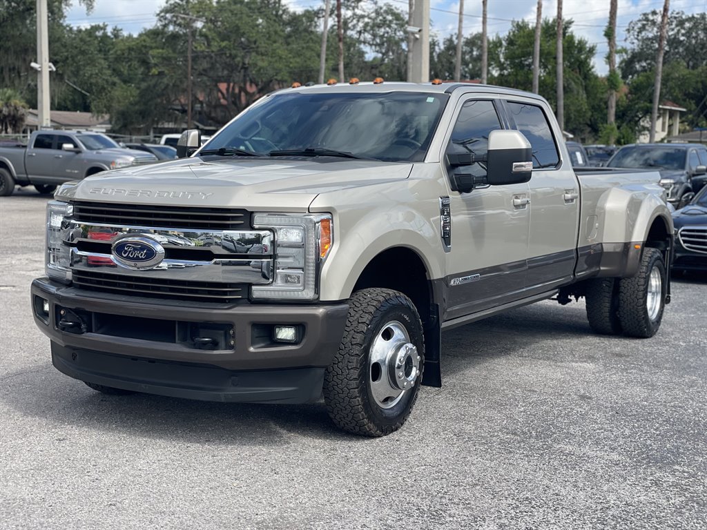 Used 2017 Ford F350 King Ranch w/ King Ranch Ultimate Package AWD/4WD image 20