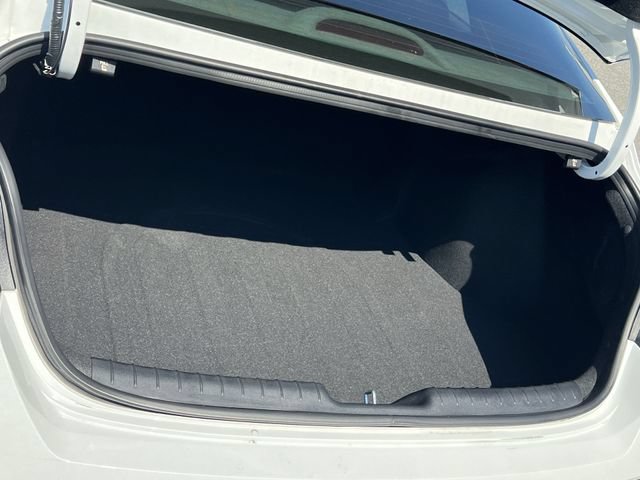 Certified 2025 Hyundai Elantra SEL FWD image 44