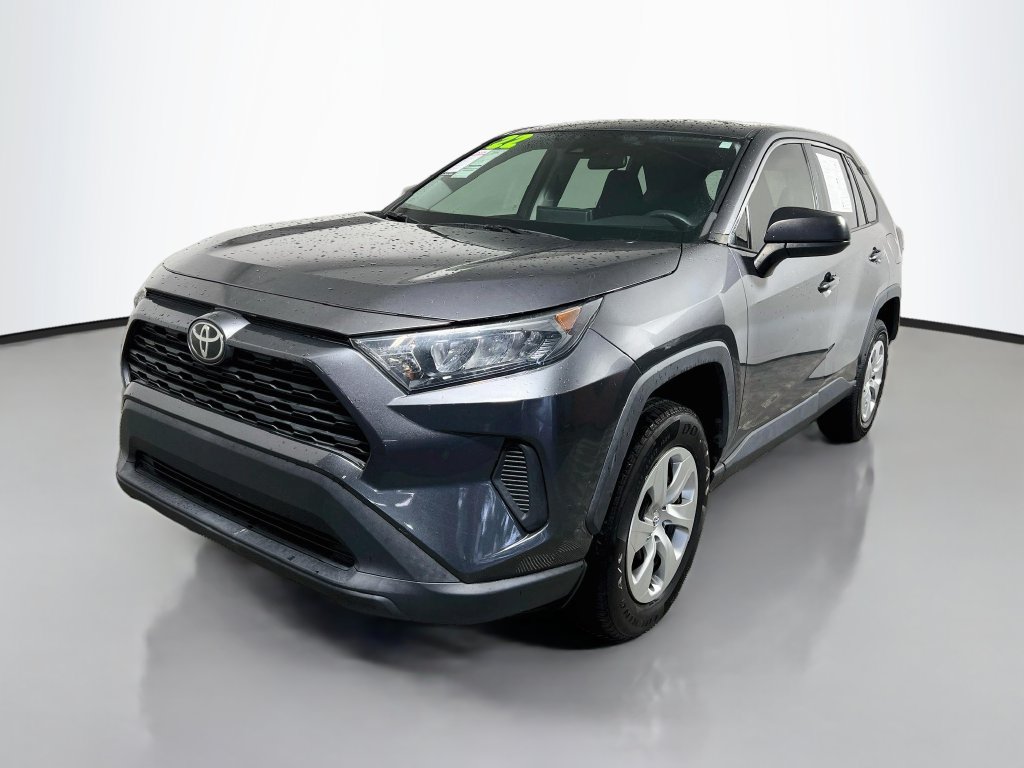 Used 2022 Toyota RAV4 LE FWD image 7