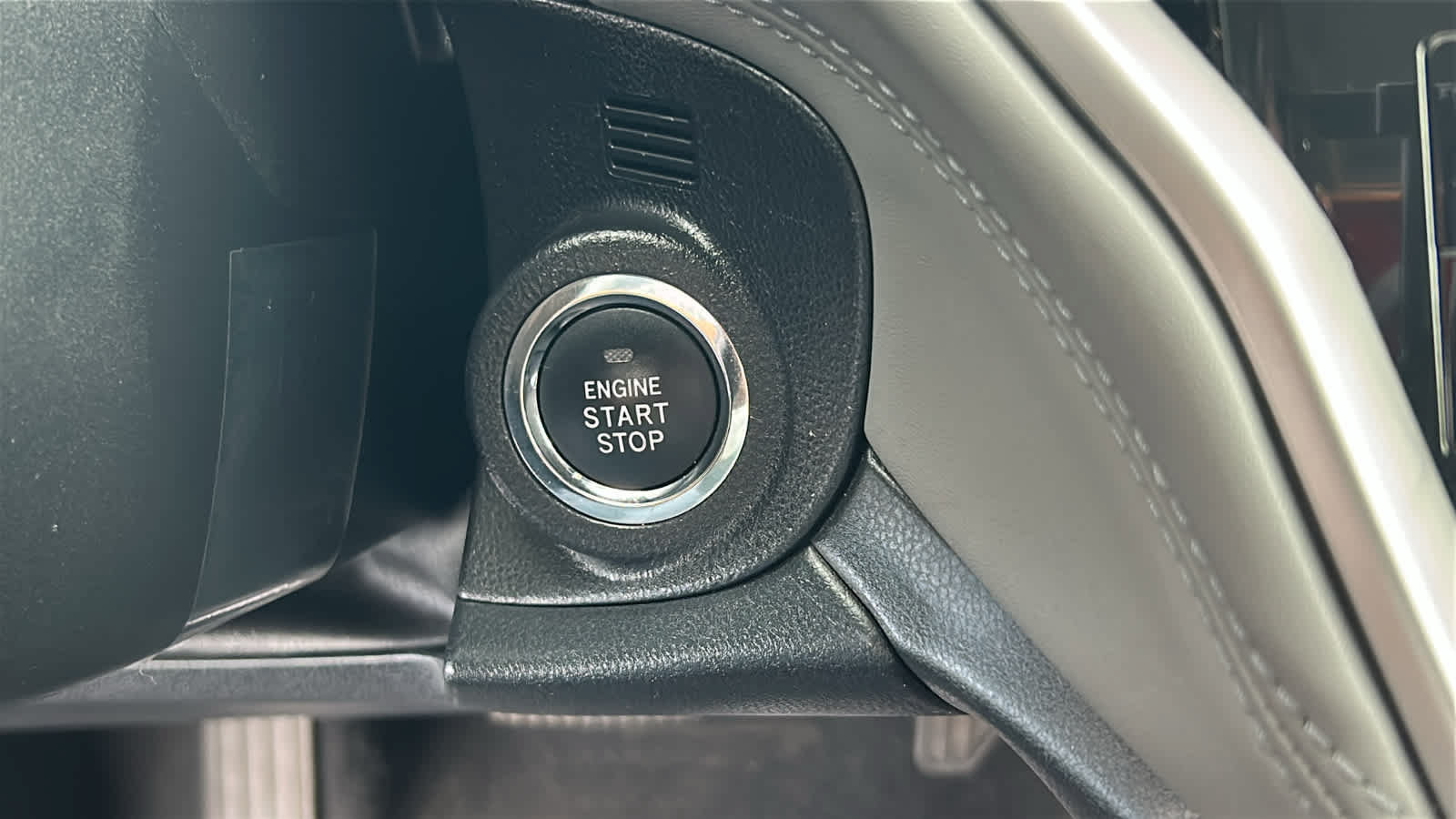Certified 2024 Subaru Legacy Premium AWD/4WD image 17