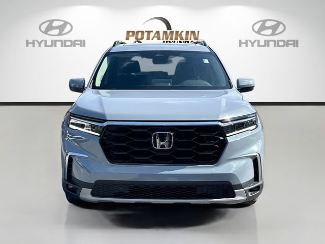 Used 2024 Honda Pilot Touring video 2