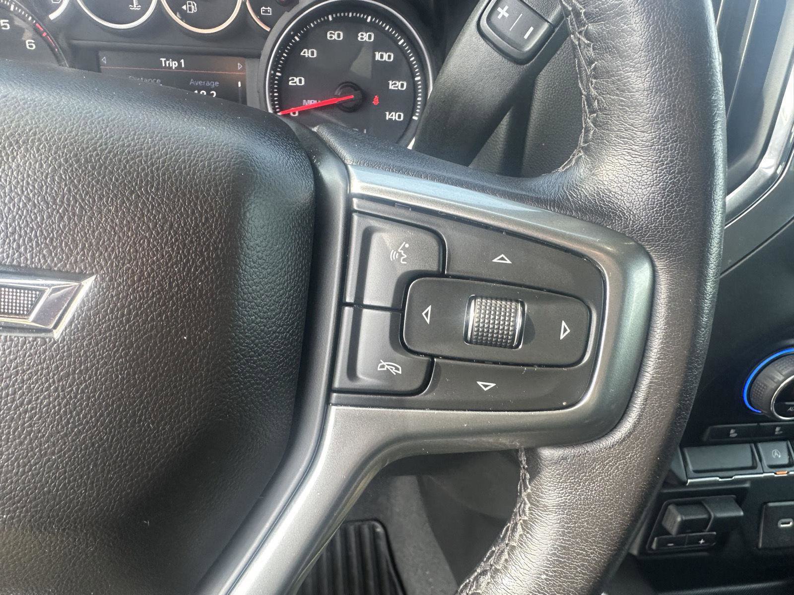 Used 2021 Chevrolet Silverado 1500 RST w/ Redline Edition AWD/4WD image 23