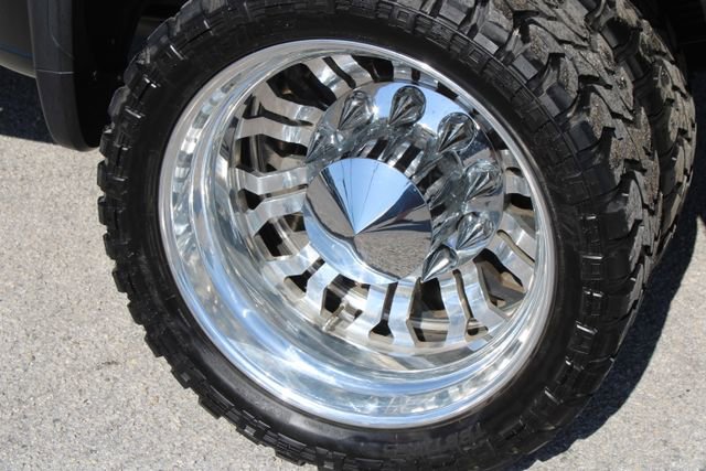 Used 2024 GMC Sierra 3500 Denali w/ Denali Reserve Package image 19