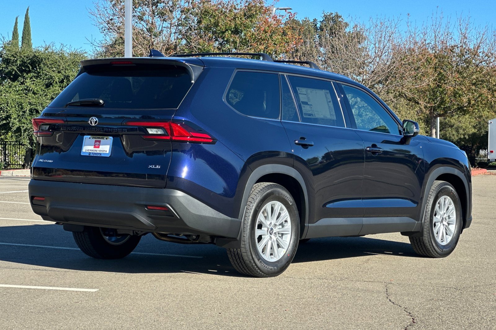 New 2026 Toyota Grand Highlander XLE image 4