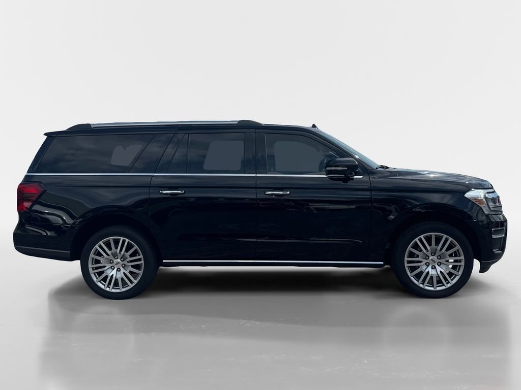 Used 2023 Ford Expedition Max Limited AWD/4WD image 3