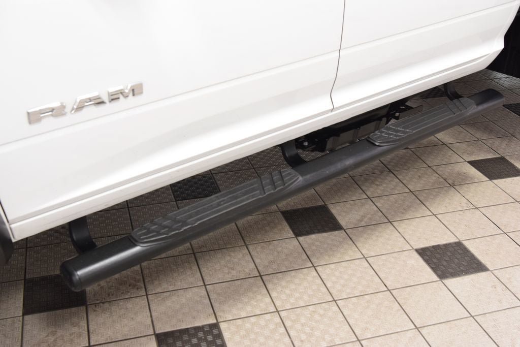 Used 2025 RAM 5500 4x4 Crew Cab image 20