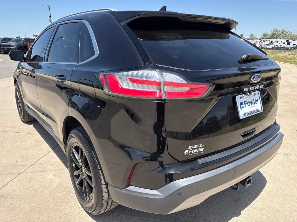 Used 2021 Ford Edge SEL w/ Class II Trailer Tow Package AWD/4WD image 3