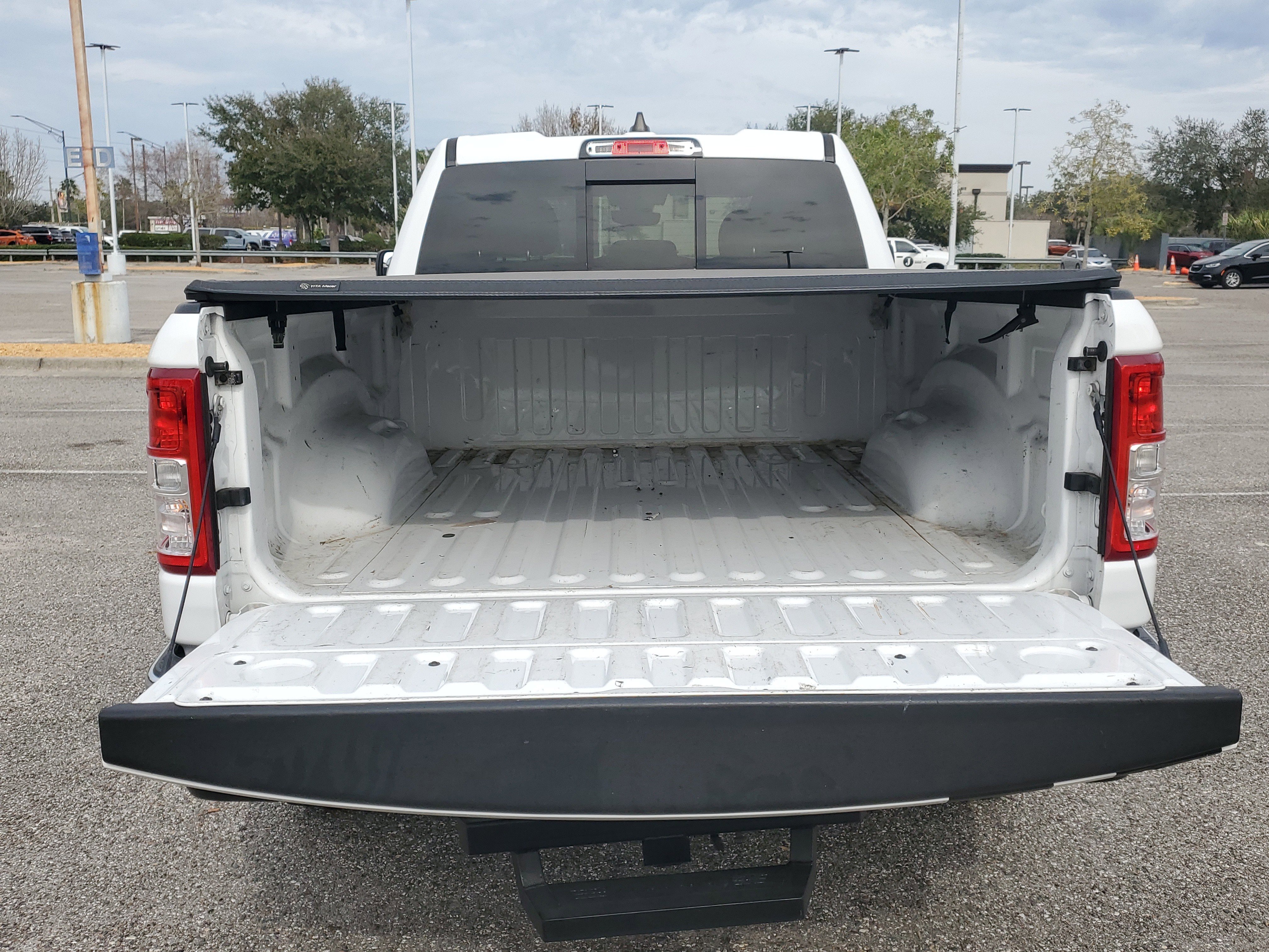 Used 2023 RAM 1500 Big Horn image 8