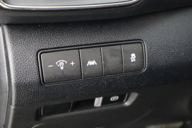 Used 2022 Hyundai Santa Fe SEL FWD image 22
