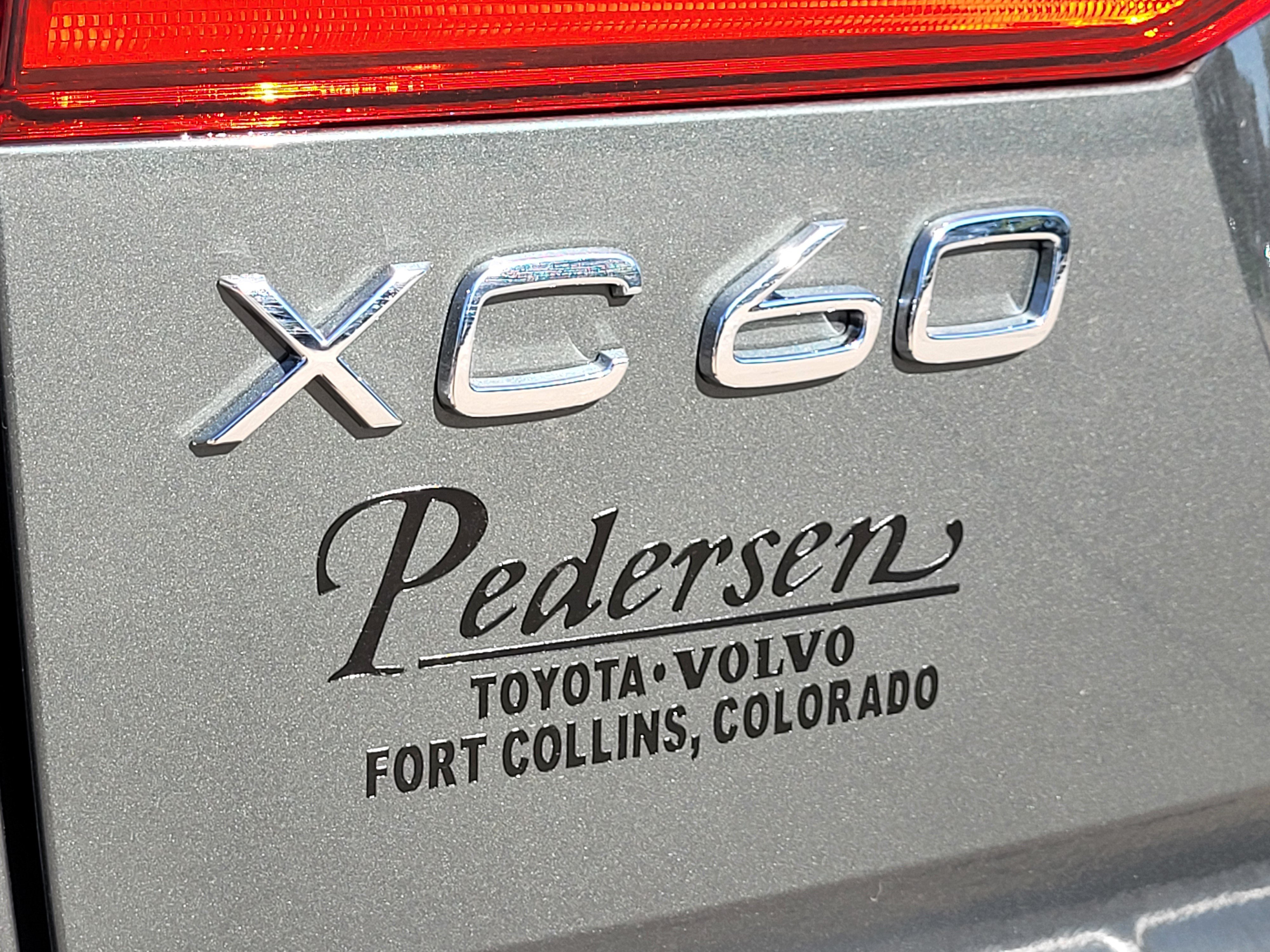 New 2026 Volvo XC60 T8 Plus w/ Protection Package Premier AWD/4WD image 8