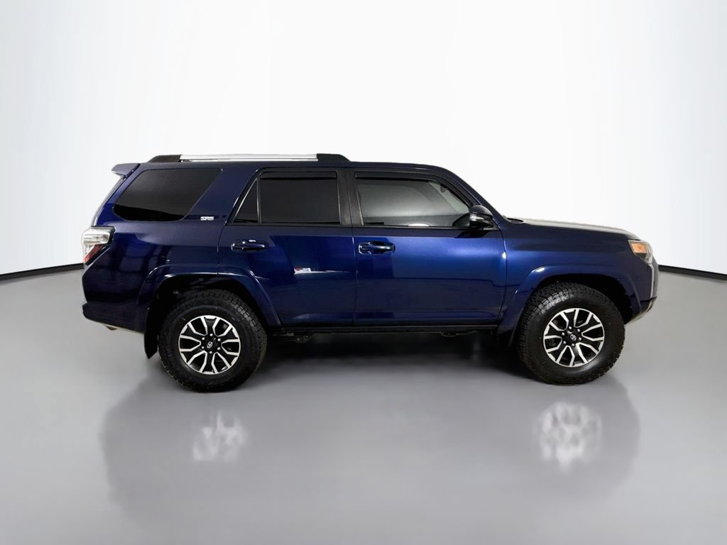 Certified 2019 Toyota 4Runner SR5 Premium AWD/4WD image 9