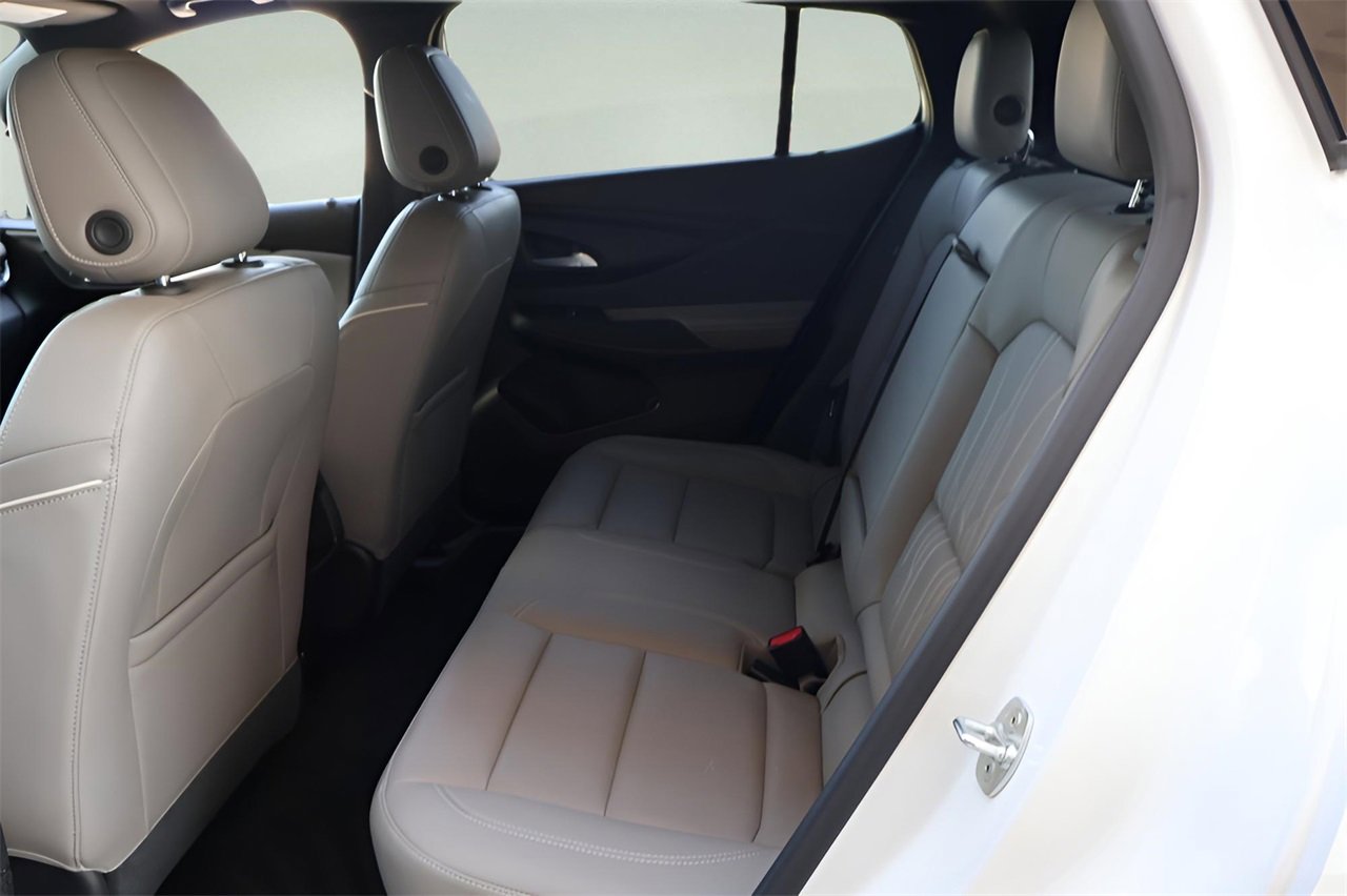 Used 2024 Buick Envista Avenir image 10