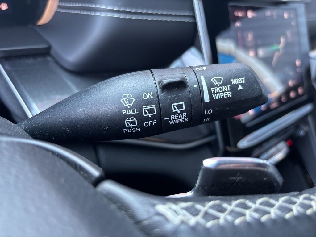 Used 2022 Jeep Grand Cherokee Altitude image 36