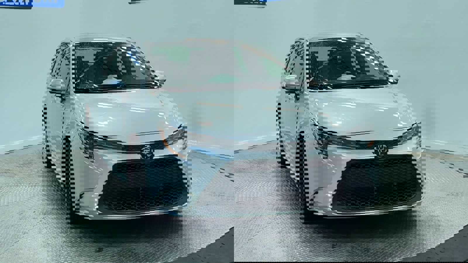 Used 2020 Toyota Corolla L image 3