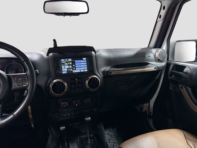 Used 2017 Jeep Wrangler Unlimited Sahara image 23