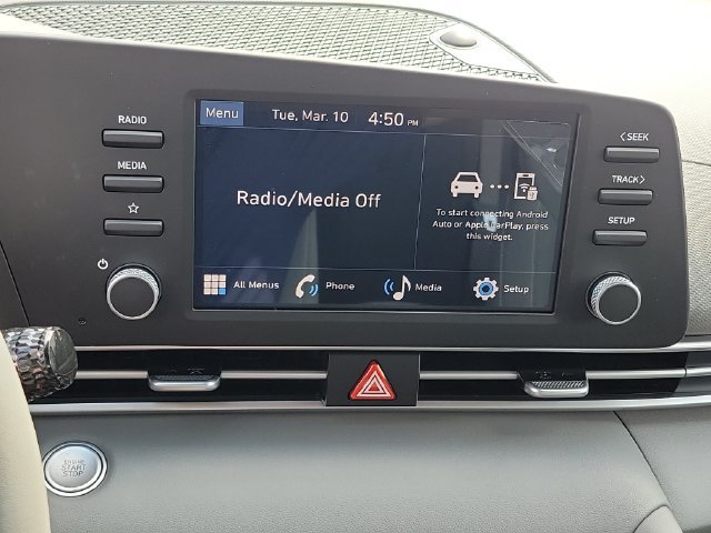 New 2026 Hyundai Elantra Sport FWD image 11