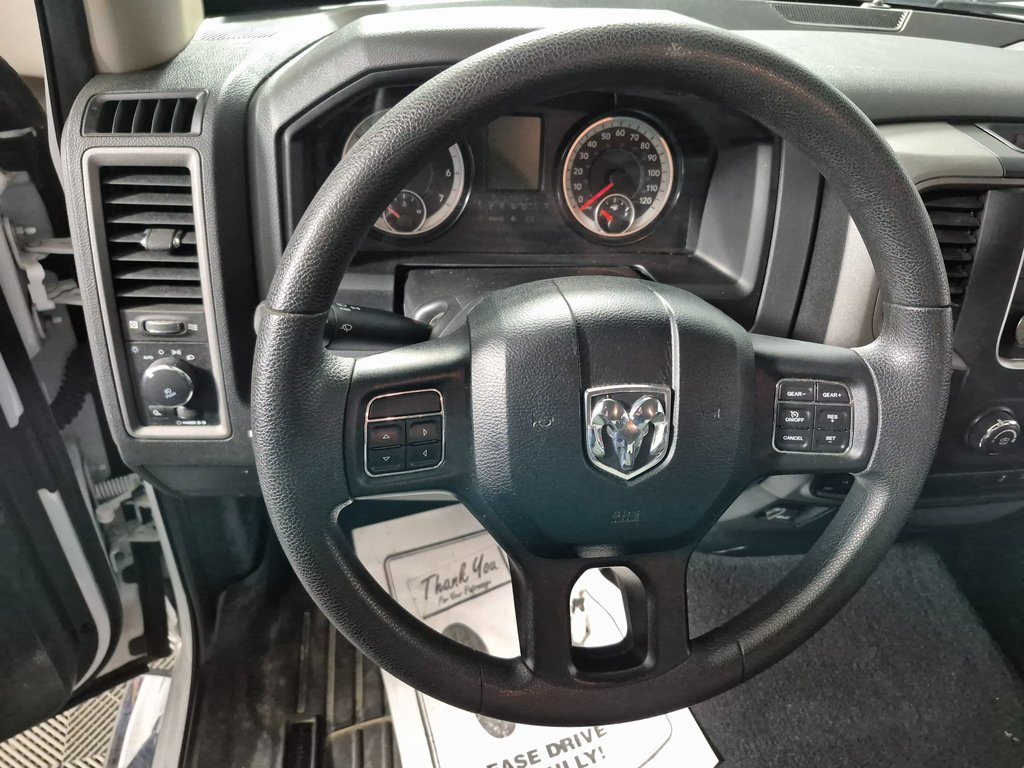 Used 2019 RAM 1500 Express image 17