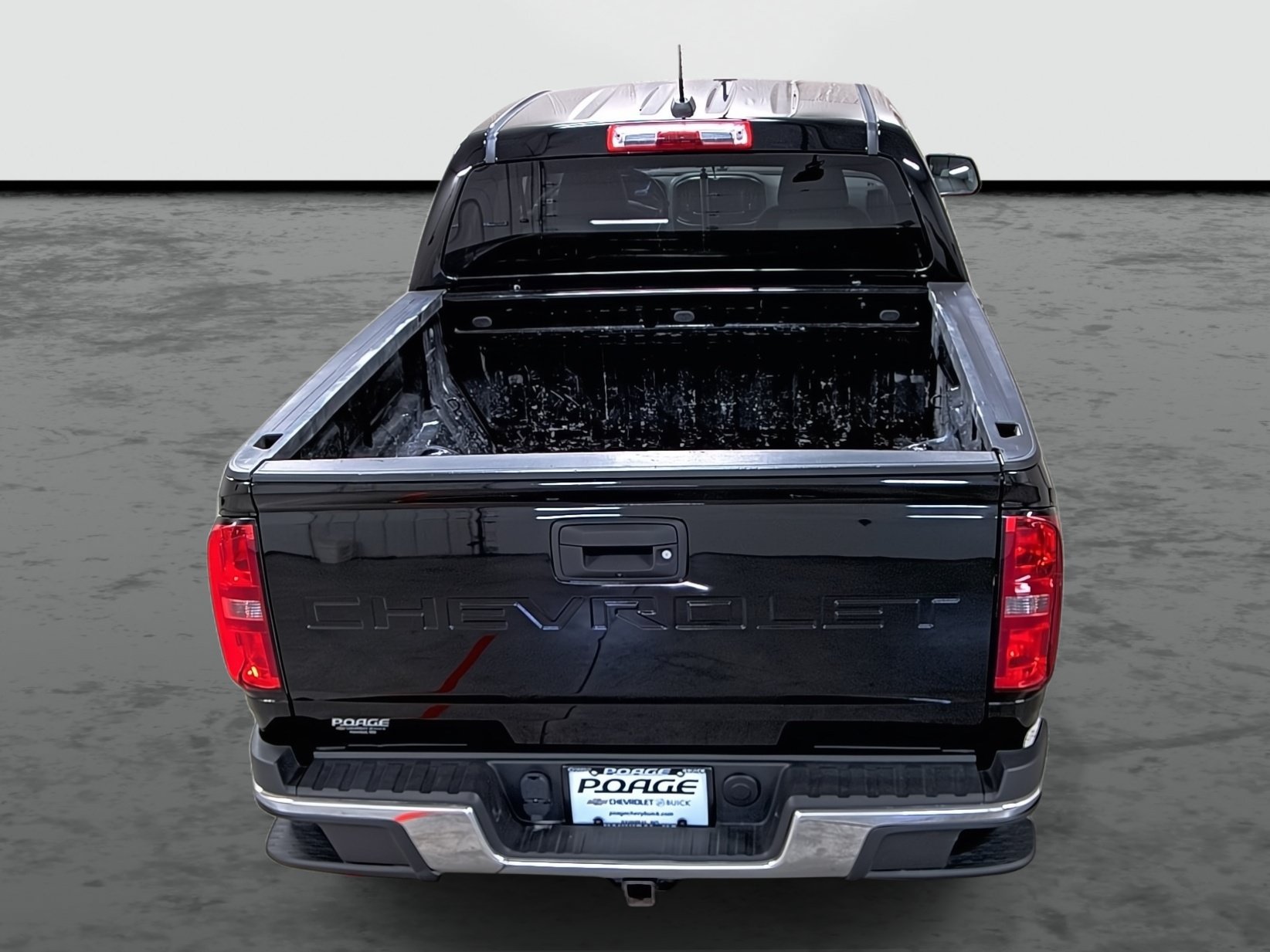 Used 2022 Chevrolet Colorado W/T AWD/4WD image 3