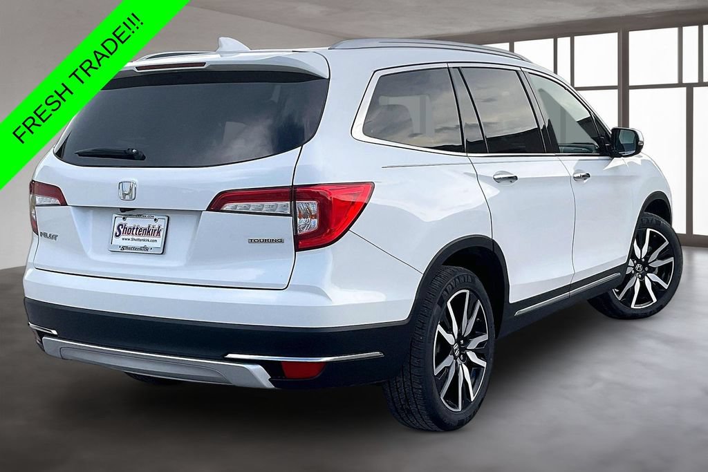 Used 2022 Honda Pilot Touring image 6